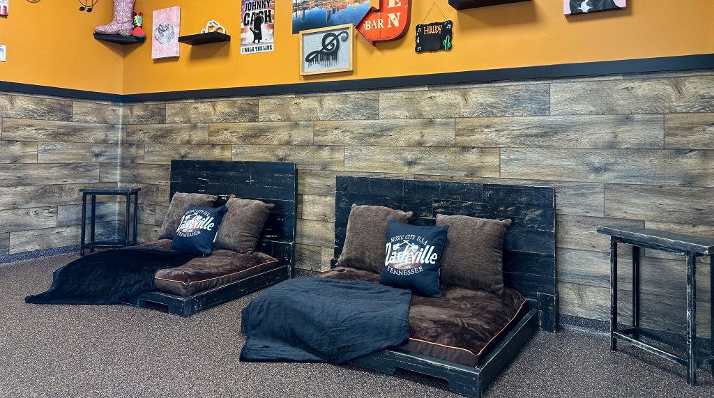 Luxury Deluxe Suite – Nashville